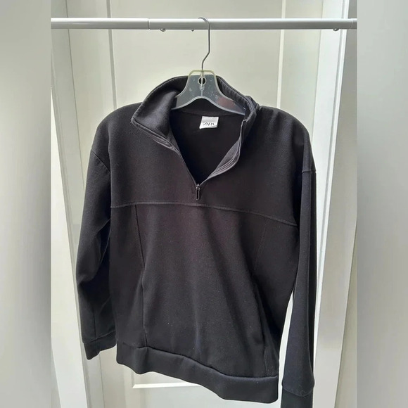 ☀️ZARA black quater  zip sweater - Picture 2 of 6
